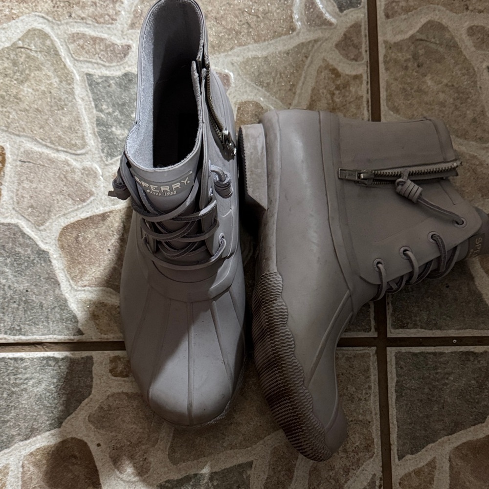 Sperry Women's Gray Rain Boots